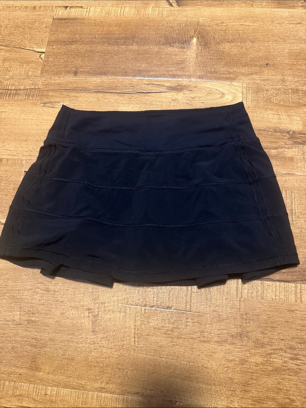 Lululemon Pace Rival Skirt in Black - Picture 2 of 6